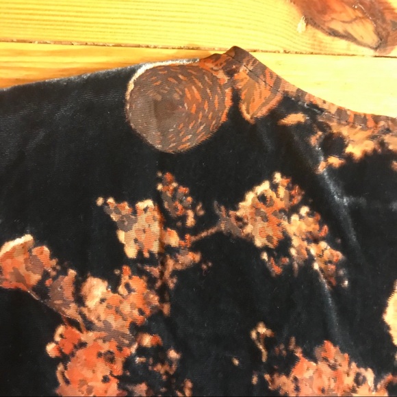 Lovestitch Boho Velvet Crop Top, EUC, M - Picture 12 of 14